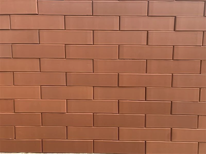 Кирпич облицовочный красный одинарный 1 NF гладкий ВКЗ