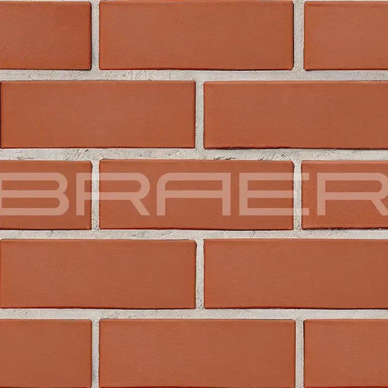 Кирпич облицовочный красный полуторный 1.4 NF гладкий М-150 Браер