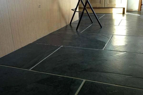 Плитка Черный сланец (браш) 600х600 Pharaon