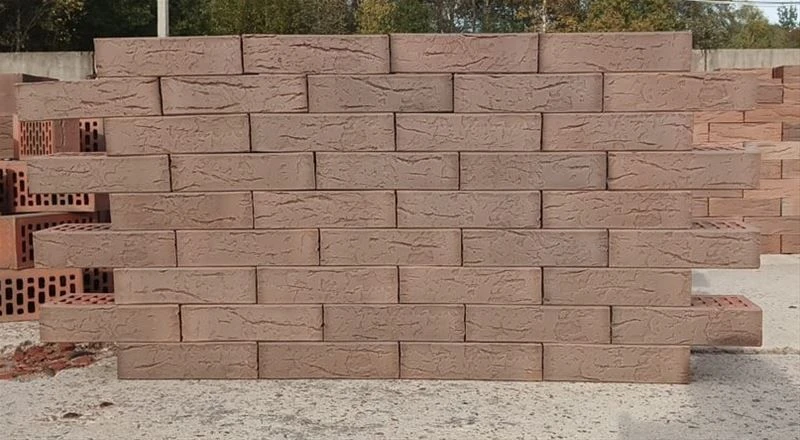 Кирпич облицовочный Готика одинарный 1 NF Бук ВКЗ