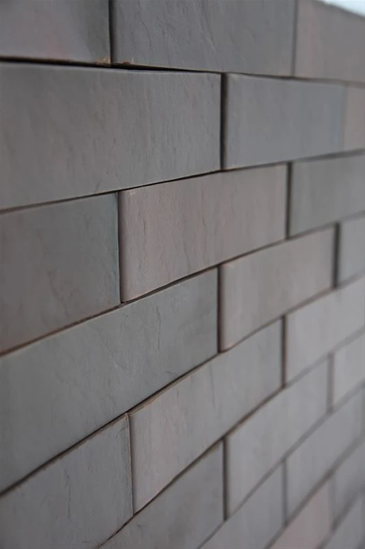 Кирпич облицовочный Графит Флэш одинарный 1 NF Антика ВКЗ