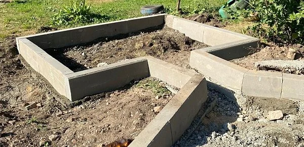 Установка дорожного бордюра (1000х300х150 мм)