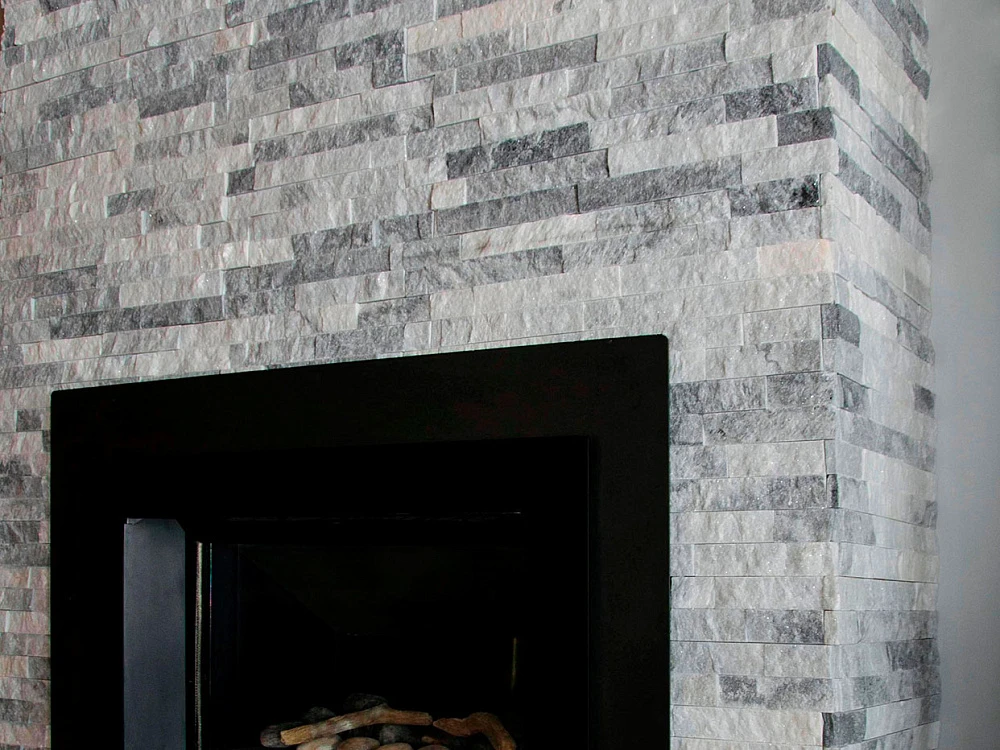 3D панель из натурального камня Кварцит Бело-серый Классик Pharaon