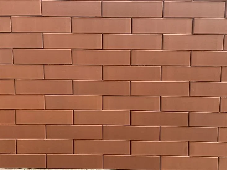 Кирпич облицовочный красный одинарный 1 NF гладкий ВКЗ