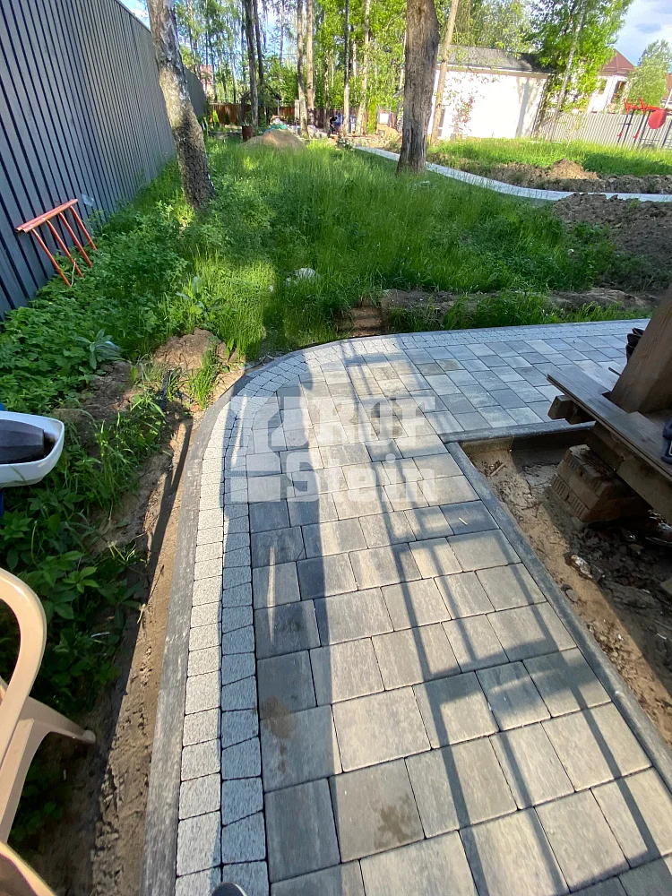 Мощение тротуарной плитки Steingot по дизайн-проекту