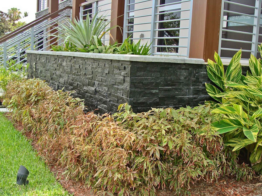 3D панель из натурального камня Кварцит Чёрный Модерн Pharaon