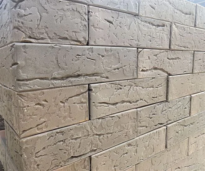 Кирпич облицовочный Графит Флэш одинарный 1 NF Бук ВКЗ