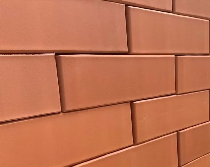 Кирпич облицовочный красный одинарный 1 NF гладкий ВКЗ