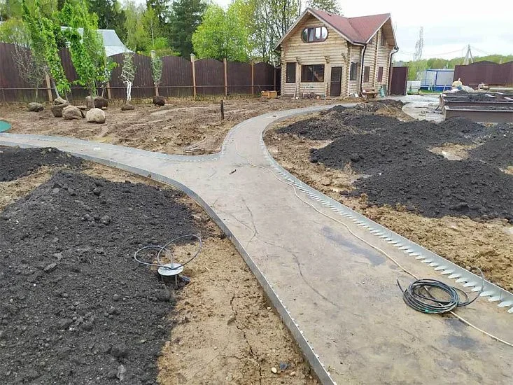 Металлический бордюр 1200*50*45*1,5 компл.