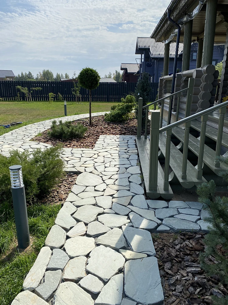 Профессиональное мощение природным камнем