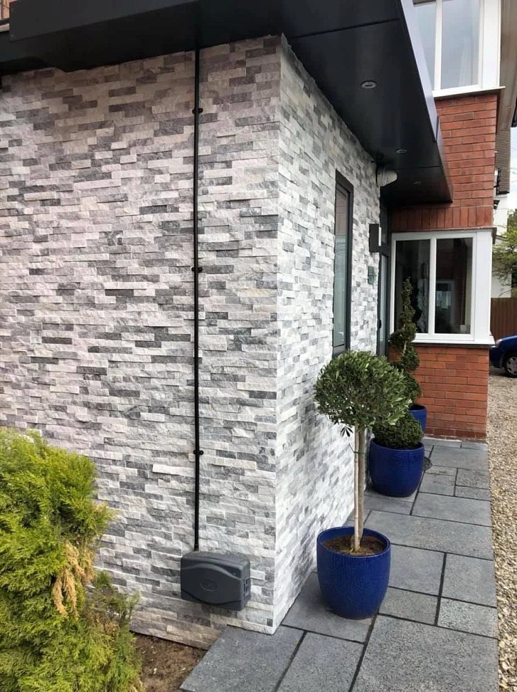 3D панель из натурального камня Кварцит Бело-серый Классик Pharaon