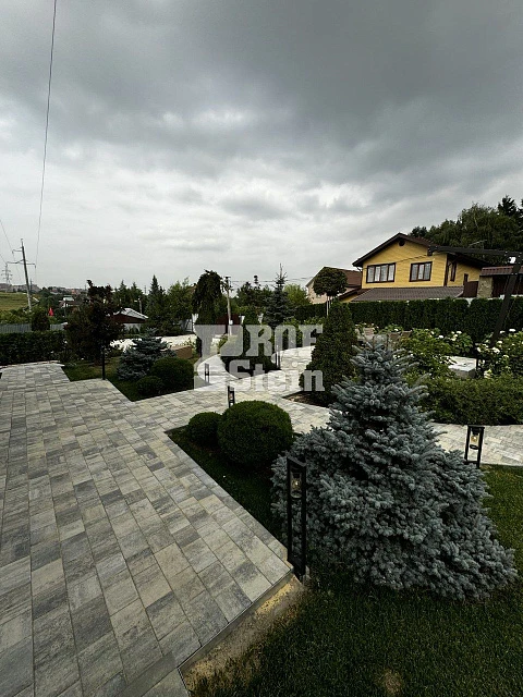 Укладка пошаговых плит и брусчатки от Steingot