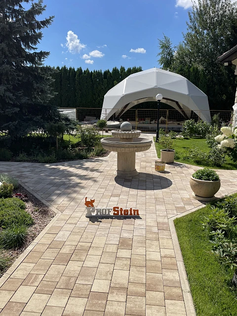 Укладка тротуарной плитки от Steingot в цвете Травертин