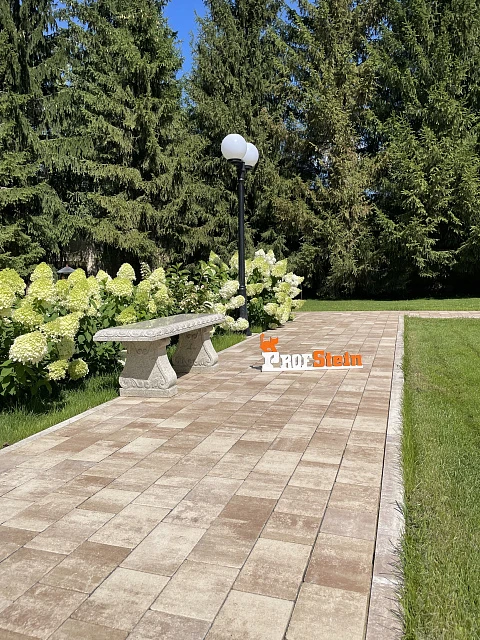 Укладка тротуарной плитки от Steingot в цвете Травертин