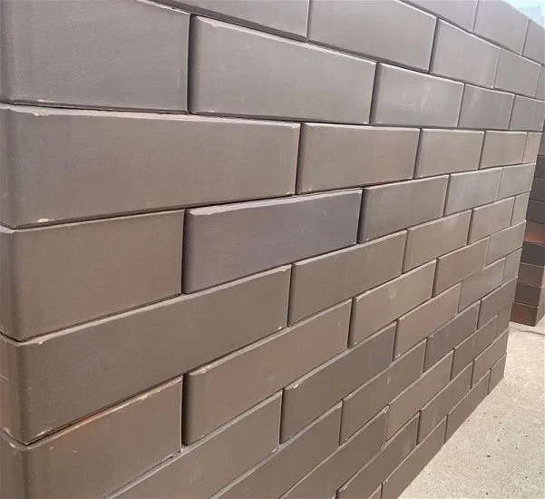 Кирпич облицовочный Графит Флэш одинарный 1 NF гладкий ВКЗ