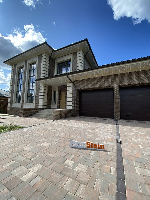 Укладка брусчатки Старый город Венусбергер и Ландхаус