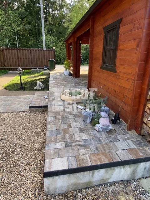 Укладка объемной рельефной брусчатки от Нобетек