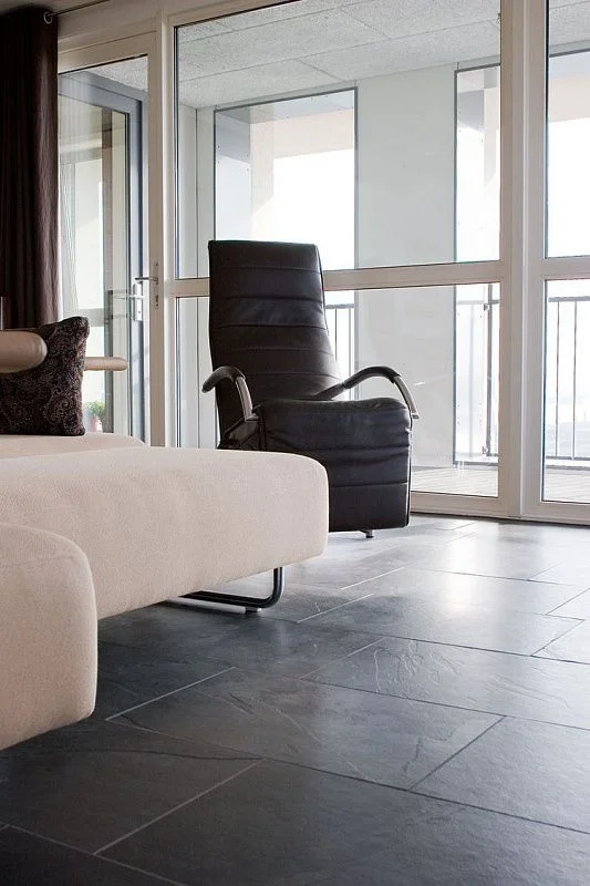 Плитка Черный сланец (браш) 600х300 Pharaon