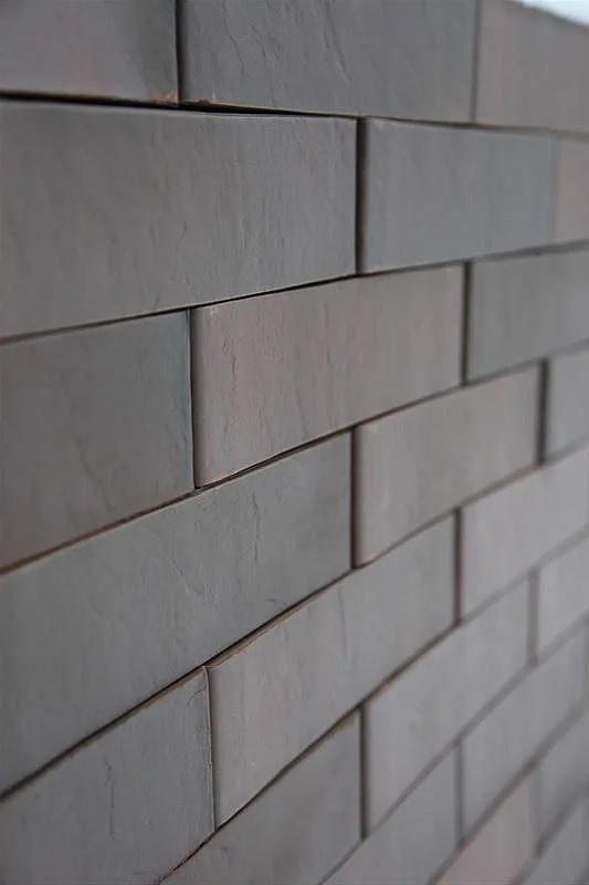 Кирпич облицовочный Графит Флэш одинарный 1 NF Антика ВКЗ