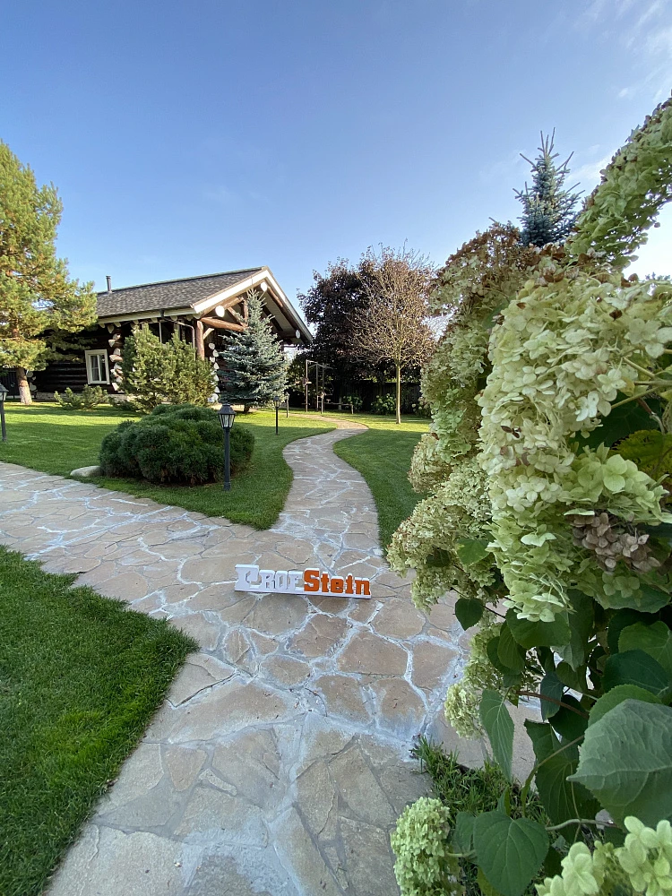 Замена плитняка на тротуарную плитку