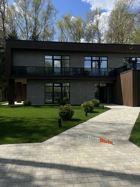 Укладка брусчатки Новый Город цвета Штайн Сильвер