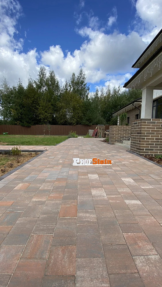 Укладка брусчатки Старый город Венусбергер и Ландхаус