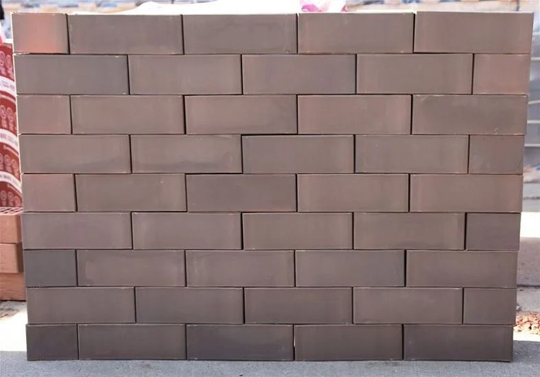 Кирпич облицовочный Графит Флэш полуторный 1.4 NF гладкий ВКЗ