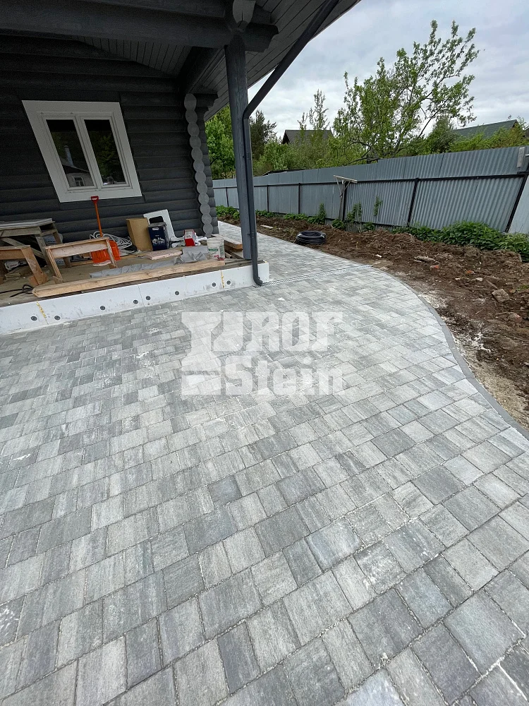 Укладка тротуарной плитки Старый город Венусбергер цвета Туман