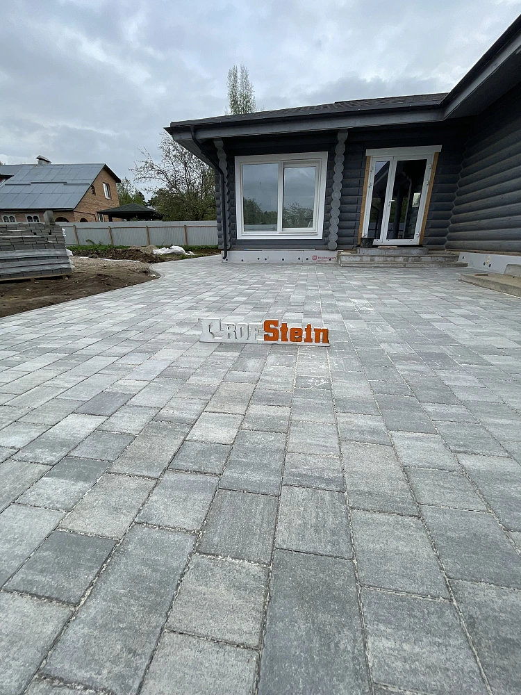 Укладка тротуарной плитки Старый город Венусбергер цвета Туман