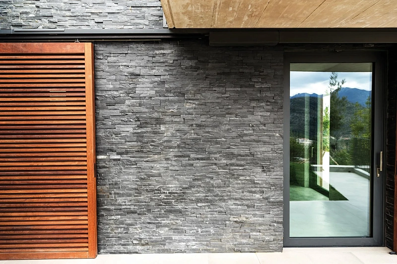 3D панель из натурального камня Сланец Чёрный Неоклассик Pharaon