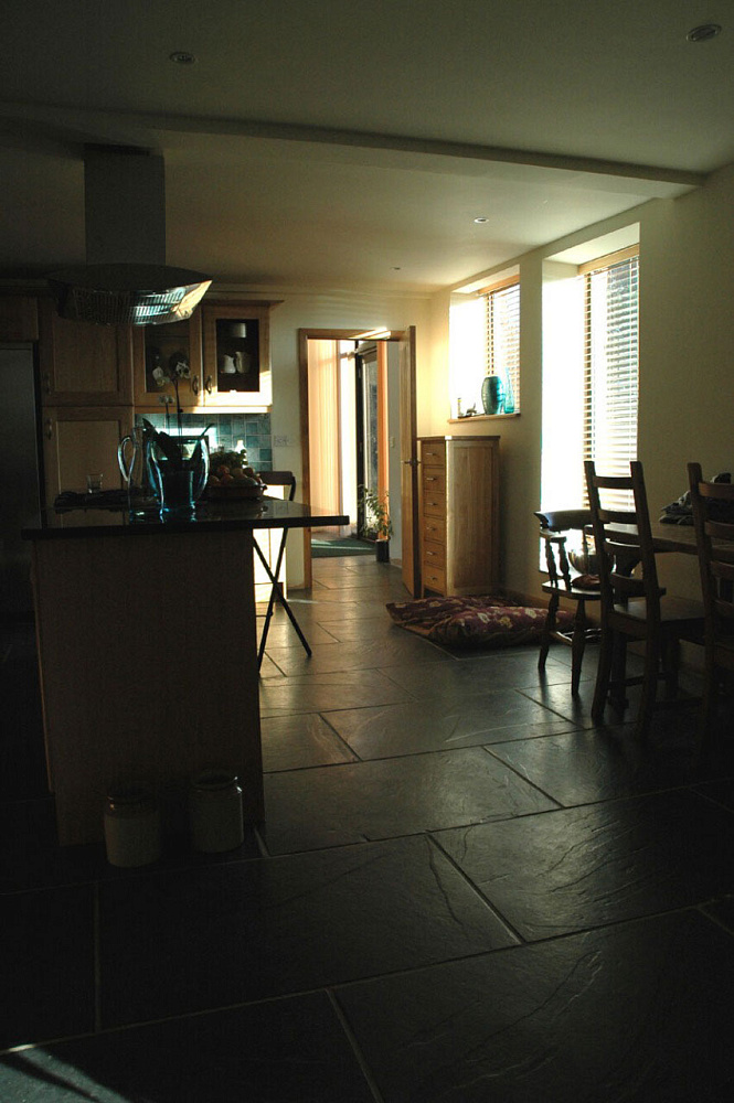 Плитка Черный сланец (браш) 600х600 Pharaon