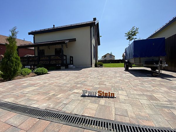 Проект Устройство посевного газона и мощение брусчаткой Штайн Ферро 97 м2 в г. Дмитров, КП Благовещенское парк